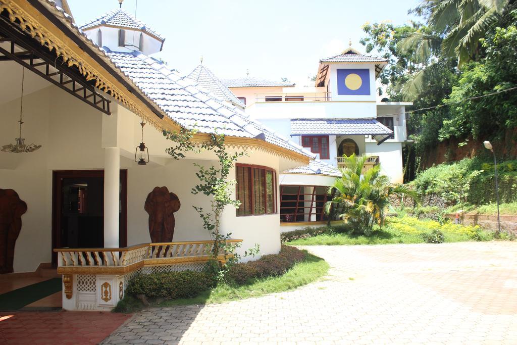 Wayanad Gate Resort Mananthavady Dış mekan fotoğraf