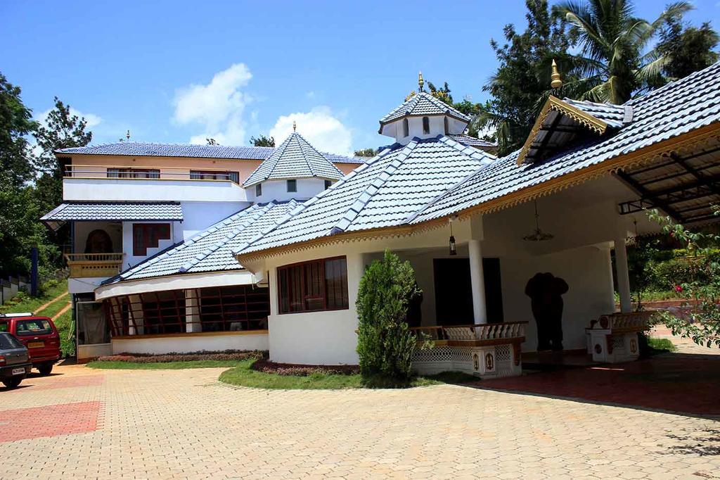 Wayanad Gate Resort Mananthavady Dış mekan fotoğraf